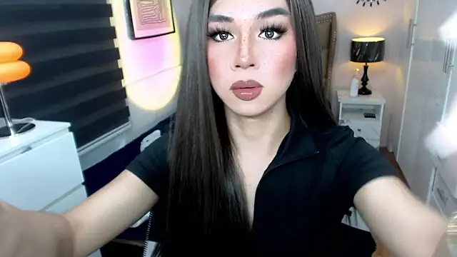 Snapshot of solana_imani chatting on October 9, 2025, 4:29 pm solana imani online show from October 9, 2025, 4:29 pm