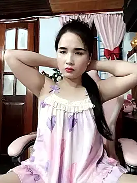 Okleotina online show from September 17, 2025, 3:41 am