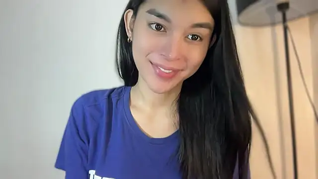 asiansmilexx online show from October 26, 2025, 1:55 pm