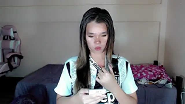 Snapshot of sassy_alex chatting on November 7, 2025, 8:46 pm sassy alex online show from November 7, 2025, 8:46 pm