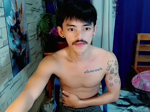 urhunky boy online show from July 18, 2026, 11:46 pm
