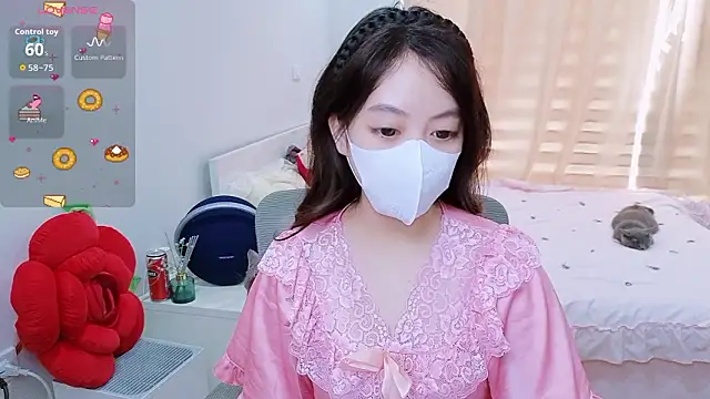 Snapshot of -MinaYoung- chatting on March 16, 2026, 2:19 am -MinaYoung- online show from March 16, 2026, 2:19 am