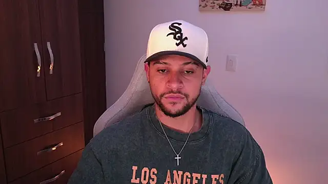 domsantiago  online show from March 5, 2026, 3:14 am