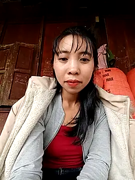 emaame68 online show from October 8, 2025, 2:35 am