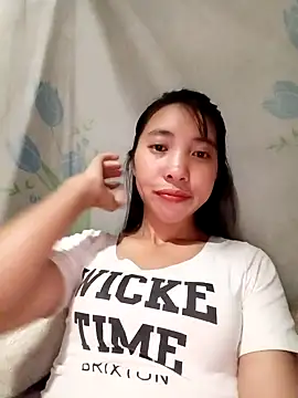 emaame68 online show from October 7, 2025, 2:29 pm