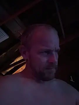 Snapshot of Bar_110221 chatting on September 21, 2025, 10:48 pm Bar 110221 online show from September 21, 2025, 10:48 pm