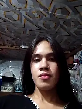 Snapshot of mika_walker chatting on November 14, 2025, 12:58 am mika walker online show from November 14, 2025, 12:58 am