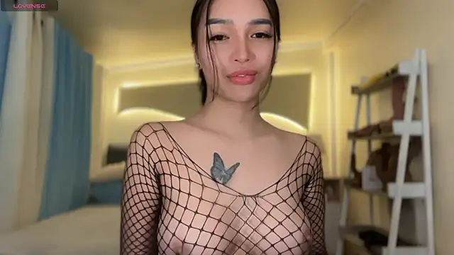 Snapshot of _agatha143_ chatting on August 7, 2026, 10:32 am agatha143 online show from August 7, 2026, 10:32 am