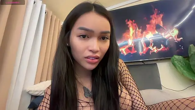Snapshot of _agatha143_ chatting on June 20, 2026, 9:36 am agatha143 online show from June 20, 2026, 9:36 am