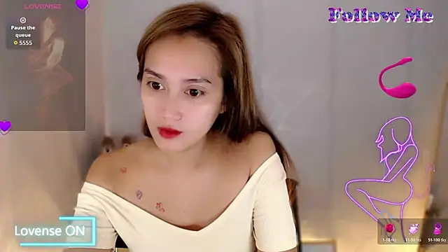 Snapshot of sweetangelluv2cum chatting on November 12, 2025, 4:11 pm sweetangelluv2cum online show from November 12, 2025, 4:11 pm