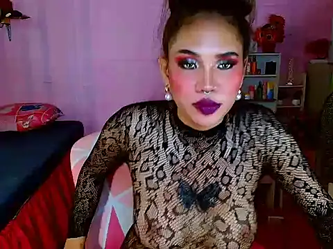 Snapshot of Nastykinkycutedoll chatting on June 25, 2026, 5:12 am Nastykinkycutedoll online show from June 25, 2026, 5:12 am