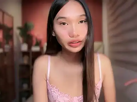 Snapshot of universal_slutt chatting on June 7, 2026, 6:13 pm universal slutt online show from June 7, 2026, 6:13 pm