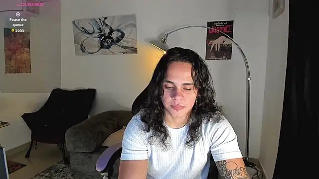 Maximiliano scoott   online show from April 27, 2026, 11:36 pm