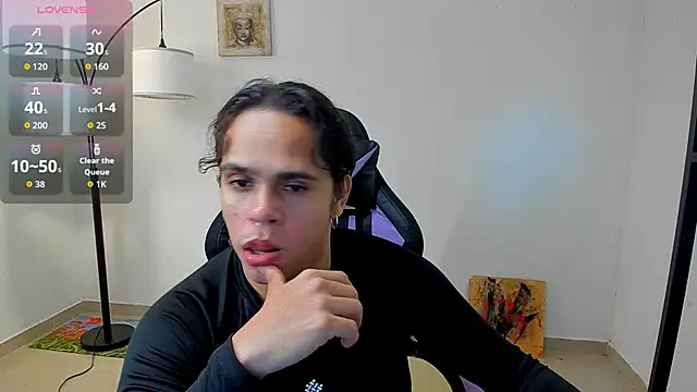 Maximiliano scoott   online show from October 29, 2025, 9:14 pm