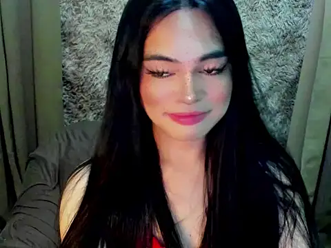 Snapshot of Sweetpeaxx chatting on August 6, 2026, 2:56 pm Sweetpeaxx online show from August 6, 2026, 2:56 pm