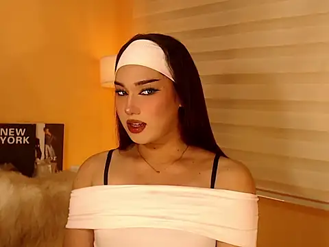 Snapshot of magnificent_kitana chatting on November 20, 2025, 11:00 am magnificent kitana online show from November 20, 2025, 11:00 am