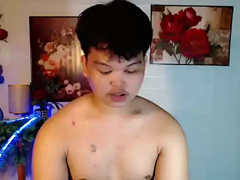Reynelcock online show from July 8, 2026, 9:37 pm