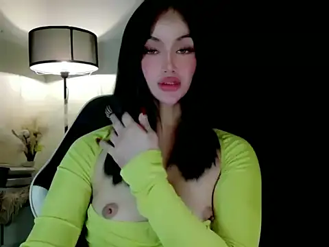 Snapshot of anna_lala7 chatting on September 25, 2025, 12:16 am anna lala7 online show from September 25, 2025, 12:16 am