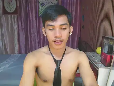 Snapshot of urhot_chany chatting on December 3, 2025, 5:34 pm urhot chany online show from December 3, 2025, 5:34 pm