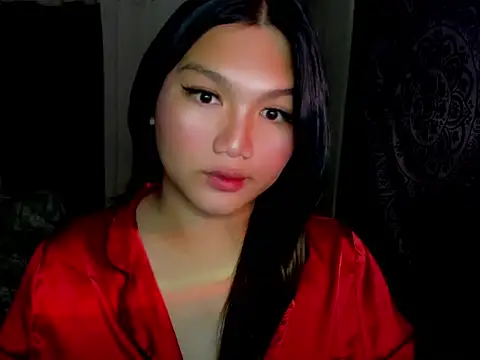 Snapshot of Lou_heart chatting on December 3, 2025, 9:14 pm Lou heart online show from December 3, 2025, 9:14 pm