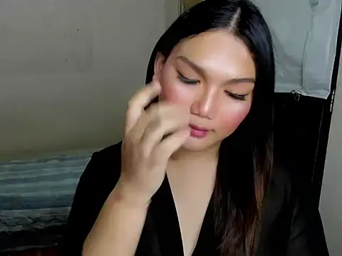 Snapshot of Lou_heart chatting on October 30, 2025, 8:01 am Lou heart online show from October 30, 2025, 8:01 am