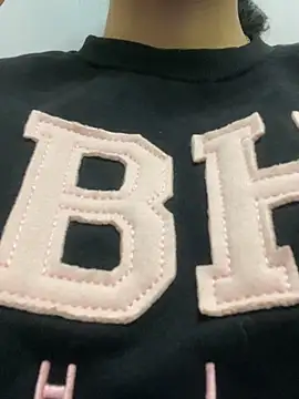 meomeo2k6 online show from November 18, 2025, 2:42 pm