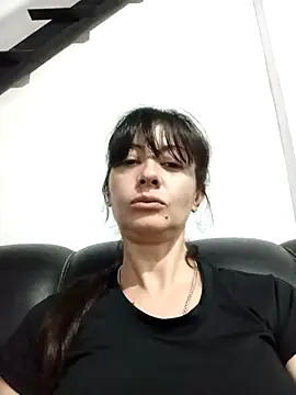 Snapshot of aphrodite_sexy chatting on February 13, 2026, 4:01 am aphrodite sexy online show from February 13, 2026, 4:01 am