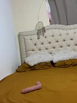aphrodite sexy online show from May 24, 2026, 11:48 pm
