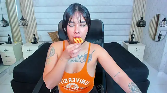 Dantzel  online show from January 9, 2026, 6:48 pm