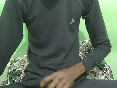 Snapshot of rockyy23boy chatting on November 30, 2025, 3:18 am rockyy23boy online show from November 30, 2025, 3:18 am