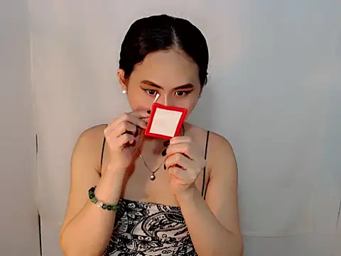 slutty afina online show from July 4, 2026, 8:53 am