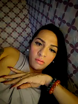 Snapshot of enoria1992 chatting on July 20, 2026, 1:02 pm enoria1992 online show from July 20, 2026, 1:02 pm