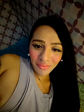 Snapshot of enoria1992 chatting on July 14, 2026, 5:23 am enoria1992 online show from July 14, 2026, 5:23 am