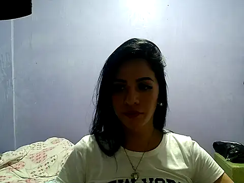 Snapshot of enoria1992 chatting on June 30, 2026, 7:03 pm enoria1992 online show from June 30, 2026, 7:03 pm