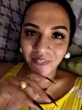 enoria1992 online show from November 10, 2025, 6:57 pm