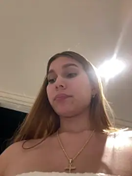 Snapshot of Nikii__ chatting on June 4, 2026, 3:55 am Nikii online show from June 4, 2026, 3:55 am