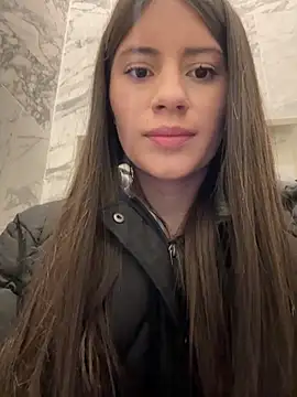 Snapshot of Isabella21_ chatting on March 14, 2026, 1:11 am Isabella21 online show from March 14, 2026, 1:11 am