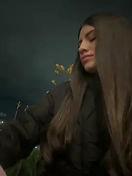 Snapshot of Isabella21_ chatting on February 26, 2026, 1:38 am Isabella21 online show from February 26, 2026, 1:38 am