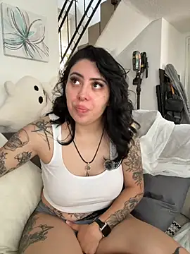 Draculona-666 online show from October 9, 2025, 6:52 pm