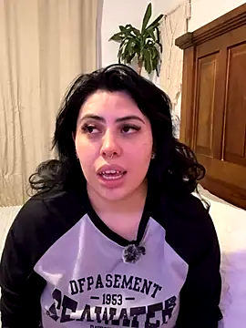 Draculona-666 online show from October 9, 2025, 3:29 am