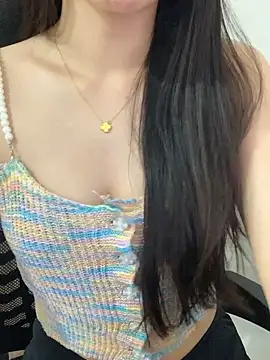 JennyQueen18 online show from May 6, 2026, 4:38 am