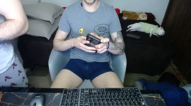 Snapshot of bossking017 chatting on February 25, 2025, 4:35 am bossking017 online show from February 25, 2025, 4:35 am