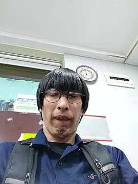 Koreanjjc online show from April 27, 2026, 8:51 pm
