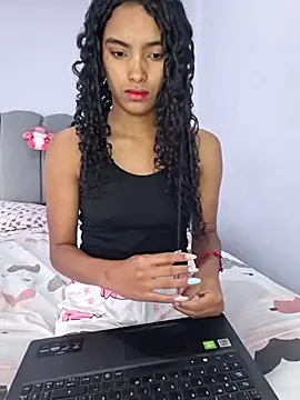 Snapshot of Cataleya_ja chatting on June 26, 2026, 1:17 pm Cataleya ja online show from June 26, 2026, 1:17 pm