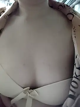 daisylouis online show from March 31, 2026, 12:07 pm