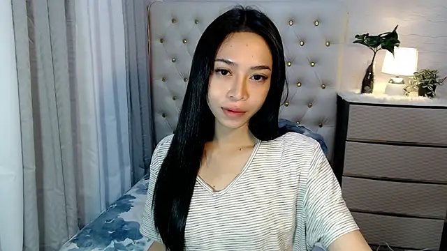 Snapshot of megumishemale_x chatting on March 13, 2026, 10:48 pm megumishemale x online show from March 13, 2026, 10:48 pm