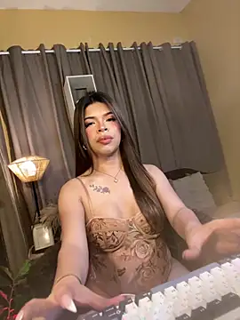 Snapshot of Nyxie_luxx chatting on April 5, 2026, 9:21 pm Nyxie luxx online show from April 5, 2026, 9:21 pm