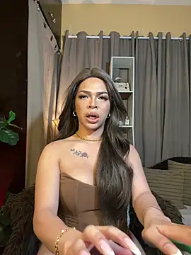 Snapshot of Nyxie_luxx chatting on March 19, 2026, 2:17 pm Nyxie luxx online show from March 19, 2026, 2:17 pm