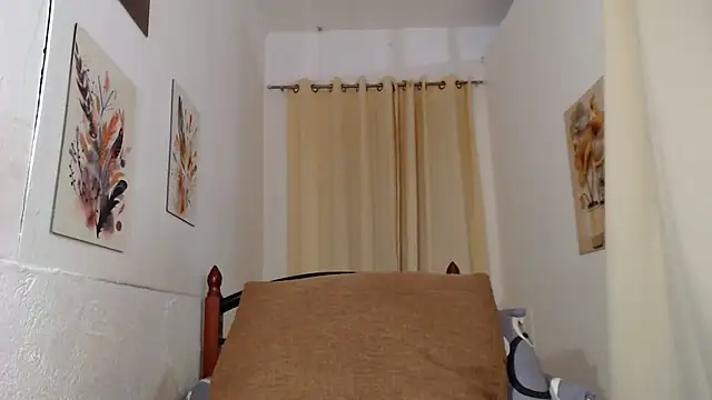 wetcockapple online show from January 13, 2026, 6:56 pm