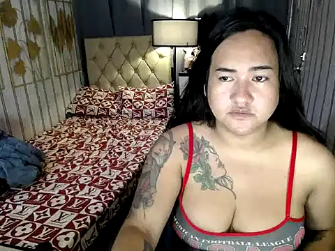 avamendez13 online show from November 20, 2025, 6:36 am